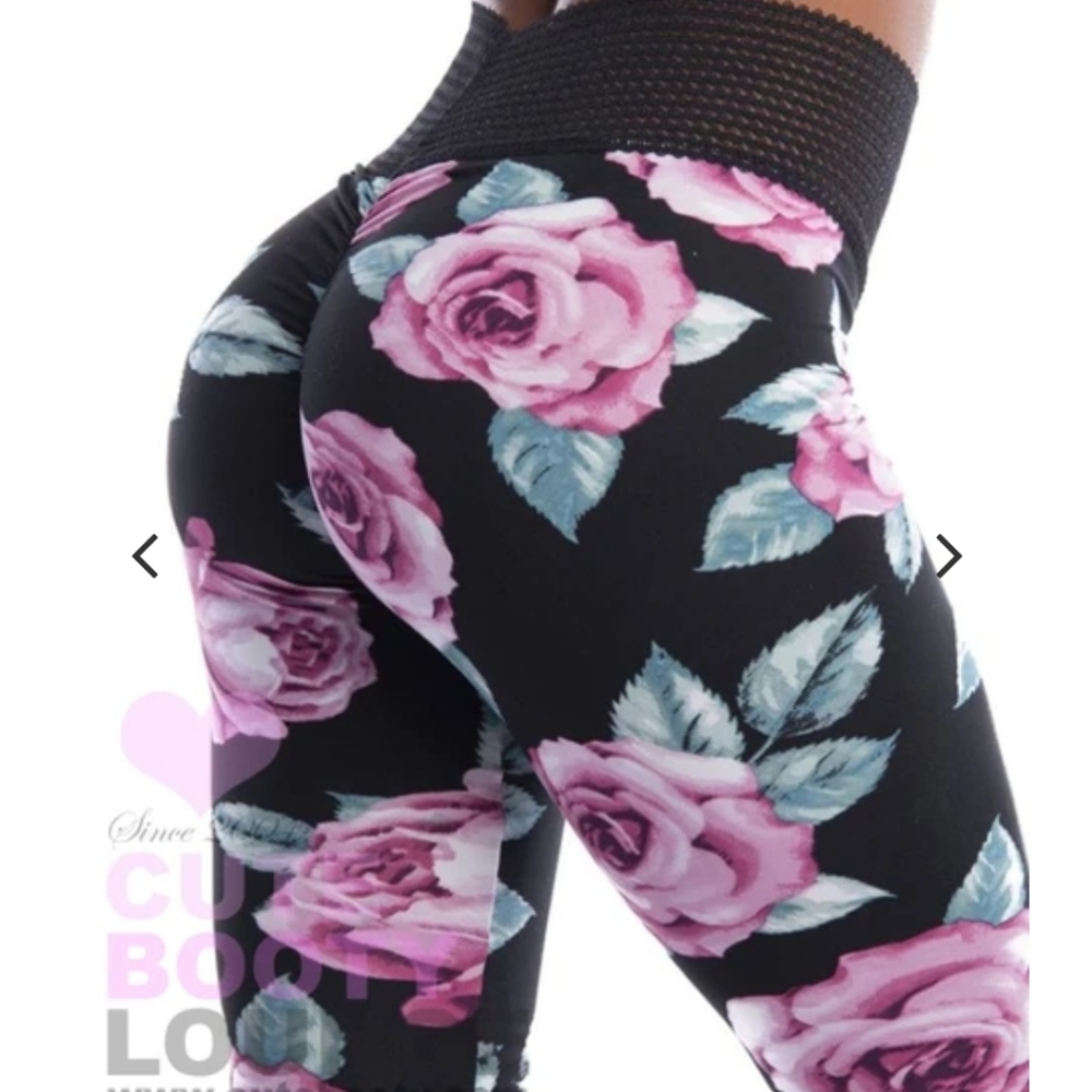 Cute Booty Lounge pink rose leggings